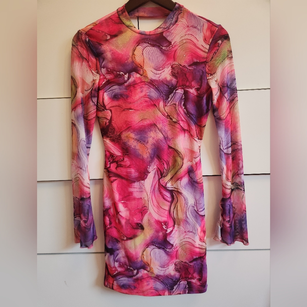 Dress - Picture 2 of 2